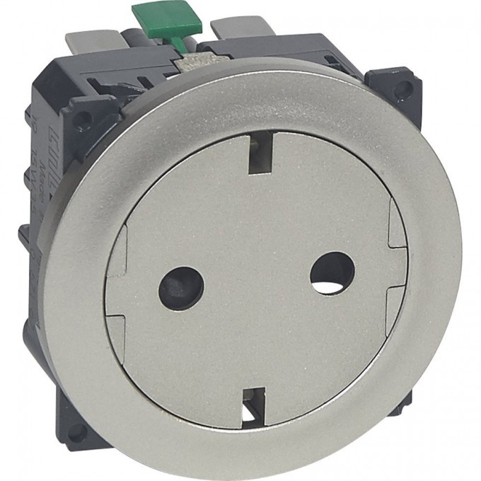 Розетка LEGRAND 2К+З с плоской лицевой панелью немецкий стандарт безвинтовые зажимы Программа Celiane титан 067167