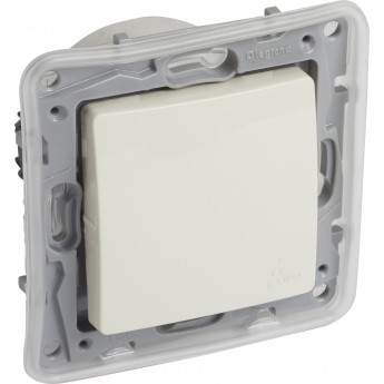 Переключатель LEGRAND IP44 автоматические клеммы Etika 10 AX 250 В слоновая кость