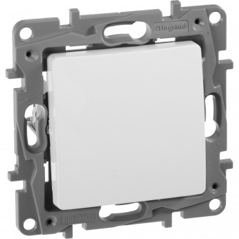 Переключатель одноклавишный LEGRAND Etika 10 A 250 В белый Переключатель одноклавишный LEGRAND Etika 10 A 250 В белый