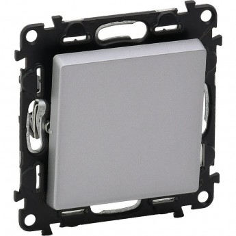 Переключатель LEGRAND Valena LIFE промежуточный 10АХ 250В с лицевой панелью винтовые зажимы алюминий