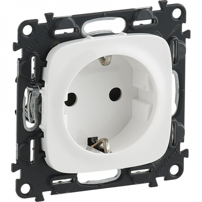 Силовая розетка LEGRAND Valena ALLURE 2К+З 16А 250В с лицевой панелью безвинтовые зажимы белый 753721