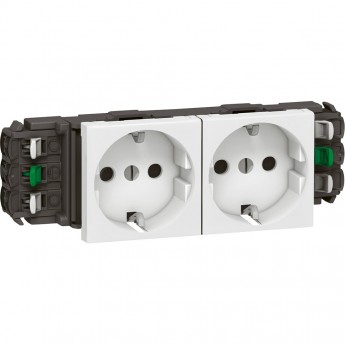 Розетка LEGRAND MOSAIC DLP 2х2К+З немецкий стандарт, с защитной шторкой